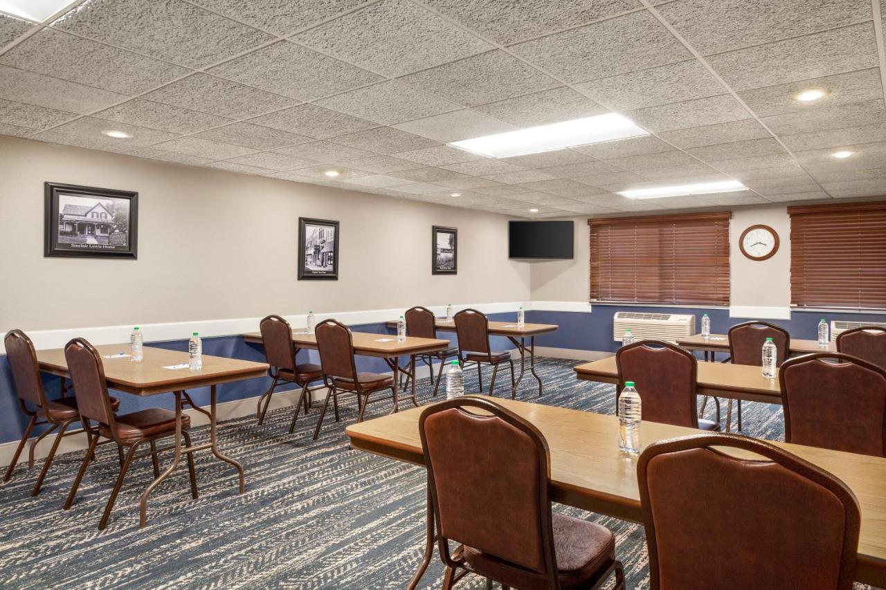 Americinn By Wyndham Sauk Centre מראה חיצוני תמונה