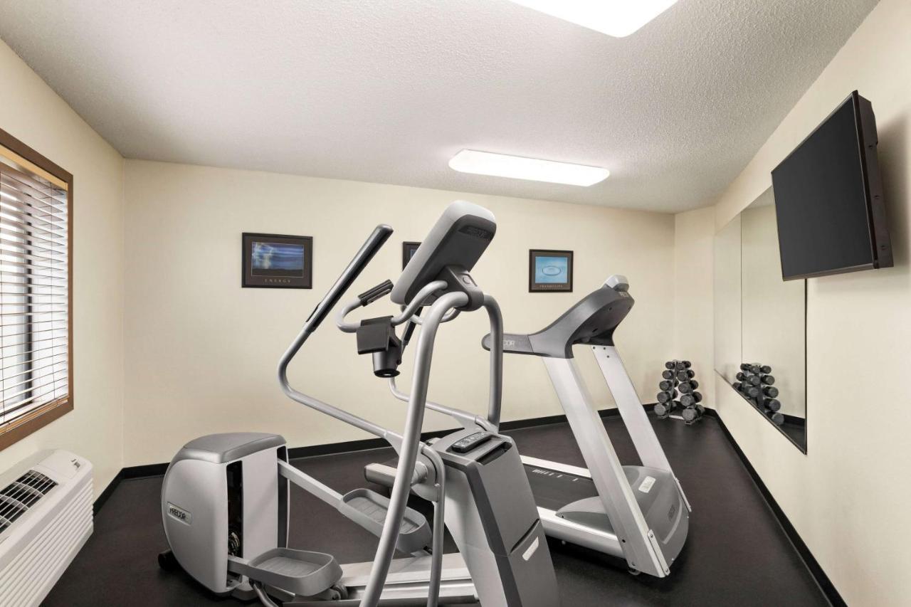 Americinn By Wyndham Sauk Centre מראה חיצוני תמונה