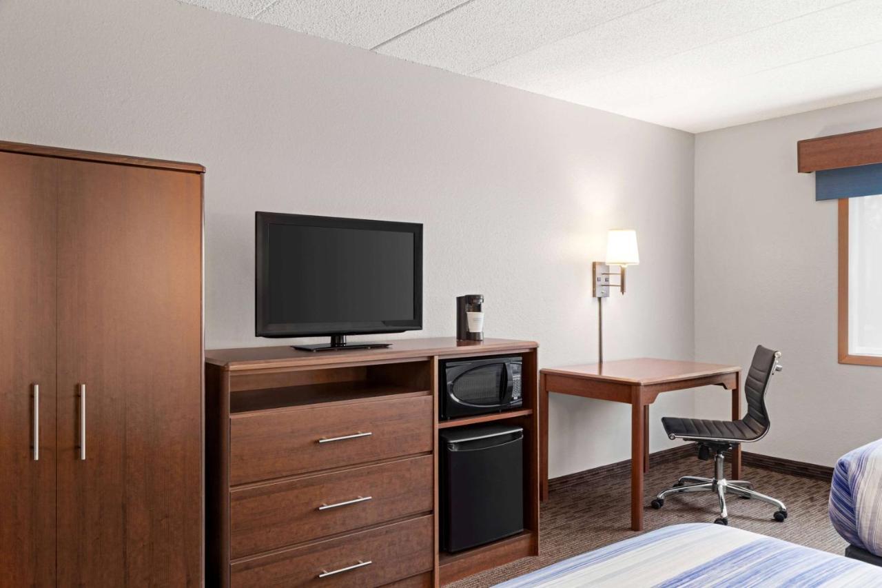 Americinn By Wyndham Sauk Centre מראה חיצוני תמונה